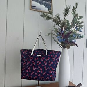 Gucci Heart Print Tote Bag